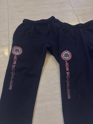 2 Uniformes Colegio Los Nogales