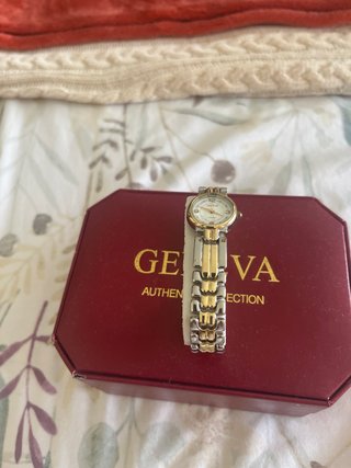 Reloj Geneva Mujer Oro y Plata