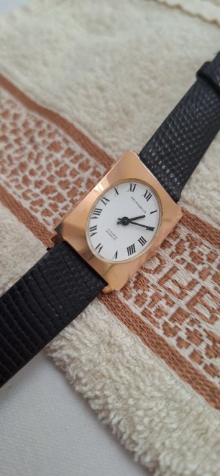 Orologio PETRONIUS