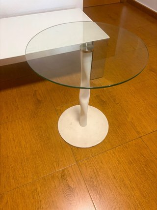 Mesa redonda cristal y metal