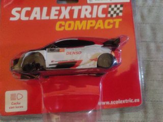 Scalextric Compact Toyota Yaris Gr Coche con Luces