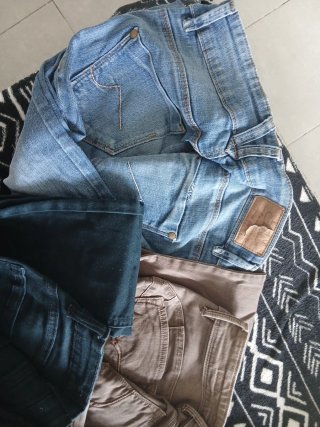 Lot de Várias calças (1€ cada)