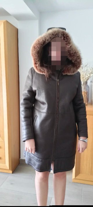 Abrigo de piel marrón mujer