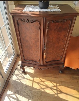 Conjunto comedor nogal 8 sillas