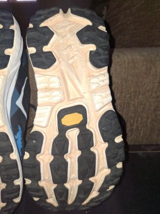 Hoka Mafate X Trail con placa de carbono