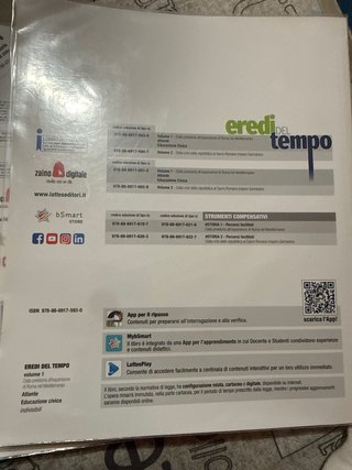 libro di storia ed educazione civica