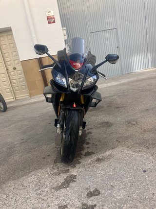 Aprilia RSV4