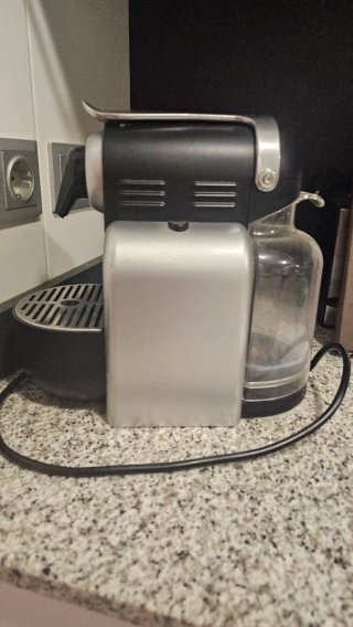 Cafetera DeLonghi Nespresso