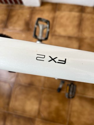 Bicicleta Trek FX 2 Híbrida Blanca