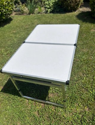 Mesa plegable aluminio resistente