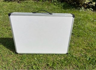 Mesa plegable aluminio resistente