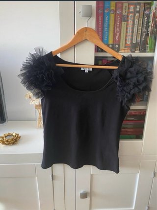 Camiseta Minueto Talla L con volantes