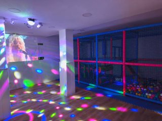Traspaso de sala de eventos