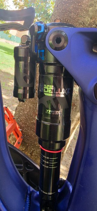 Bicicleta Trek Slash 8