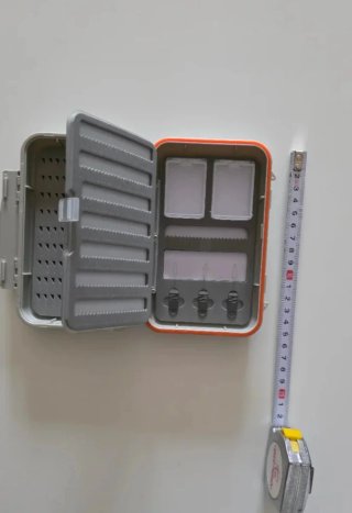 Caja para moscas de pesca