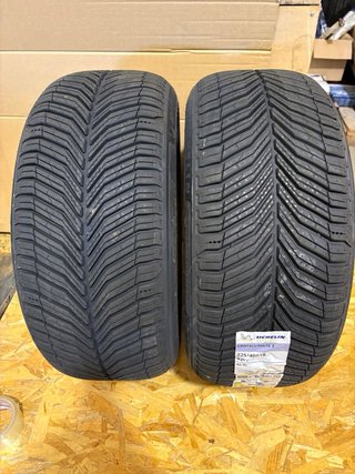 Neumáticos Michelin CrossClimate 3 225/40R18 92V