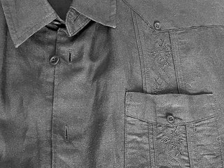 Guayabera Negra Espectacular