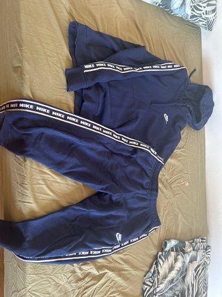 Conjunto deportivo Nike azul