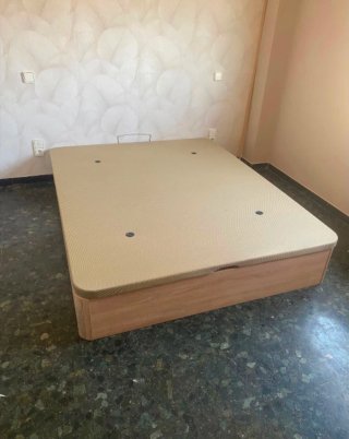 Nuovi materassi in memory foam pronti per l'uso