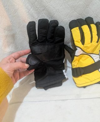 Guantes de nieve sin uso