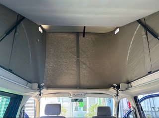 furgoneta camper Volkswagen California beach