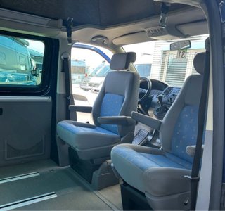 furgoneta camper Volkswagen California beach