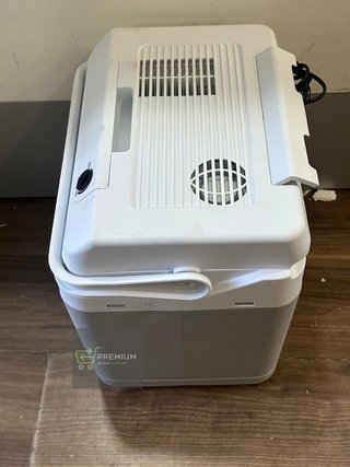 IGLOO IE24 Nevera Eléctrica, 12V y 230V, 24L
