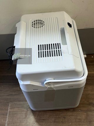 IGLOO IE24 Nevera Eléctrica, 12V y 230V, 24L