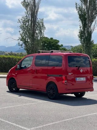 Nissan Evalia 2017 - foto 1