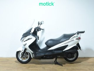 SUZUKI BURGMAN 200