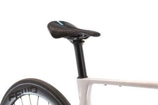 Bicicleta Cube Agree ON1 C:62 Di2 12V t.56 Reacondicionada