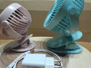 Pareja Ventiladores Pinza USB Rosa y Azul NUEVOS.