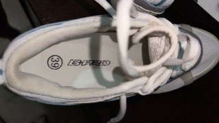 Zapatillas y sillín de bici