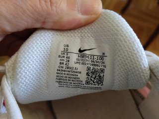 Zapatillas Nike Air Blancas y Rojas