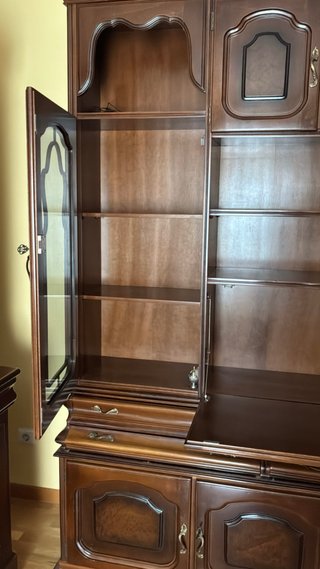GRATIS. Mueble Salón Madera Clásico