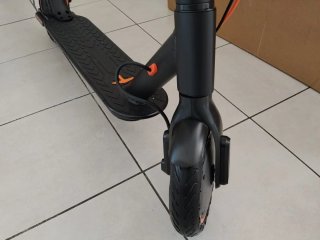 Patinete Eléctrico nuevo en su caja