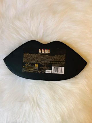 Juego de 5 pintalabios YSL dorados