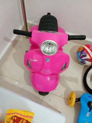 Moto Patinete Eléctrico Infantil Rosa