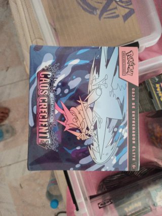 Caja ETB + Caja de Booster Pokémon