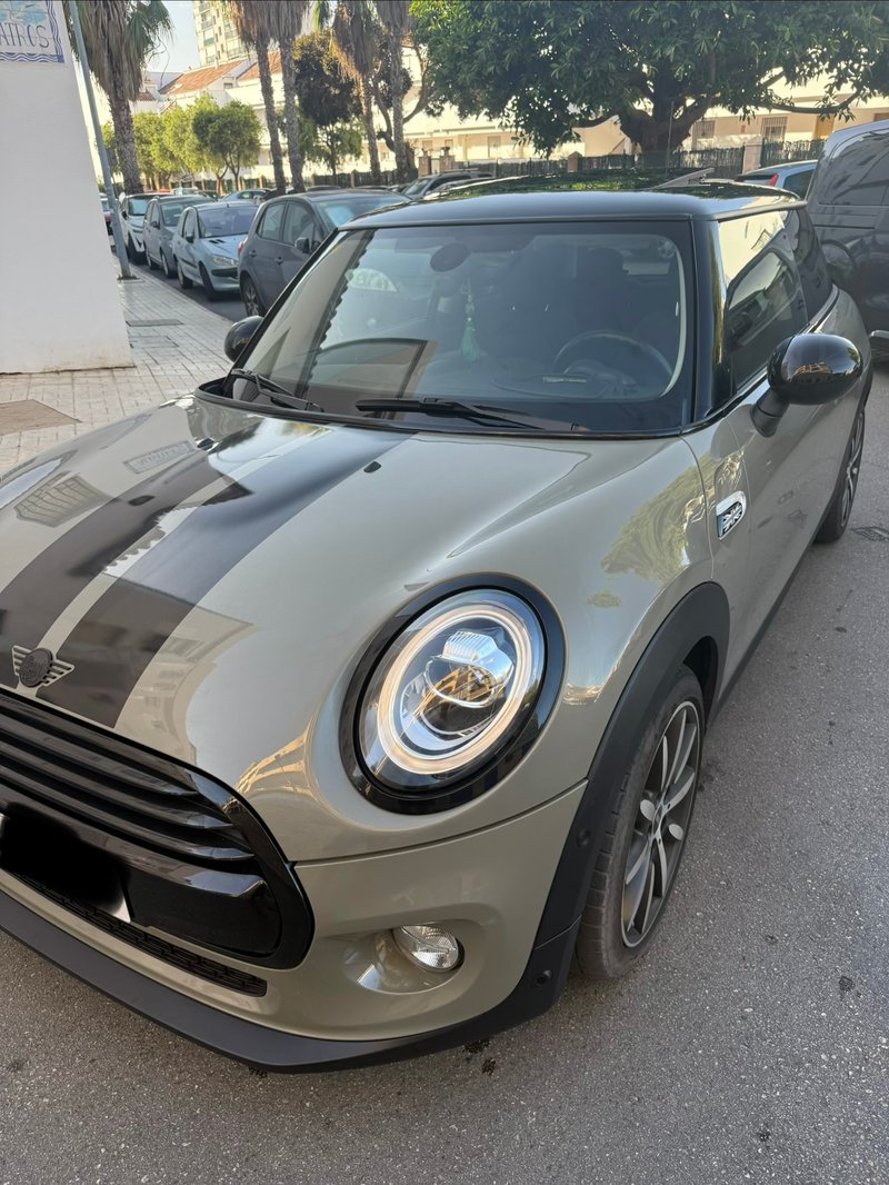 MINI Cooper 2018 - foto 1