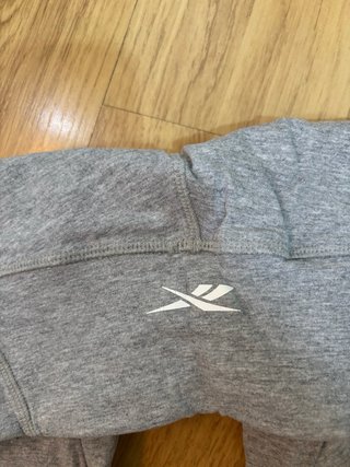 Mallas Deportivas Reebok Gris con Logo