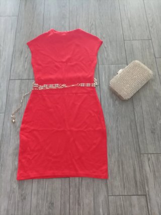 Tubino rosso Zara taglia S Accessori non inclusi
