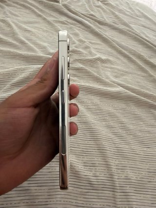 Samsung S23 - Impecable