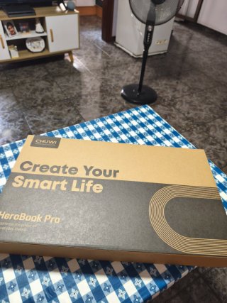Chuwi HeroBook Pro portátil