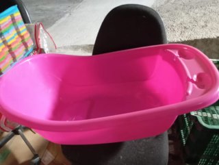 Bañera de bebé rosa