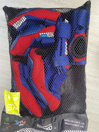 Patines Oxelo, Casco y Protecciones