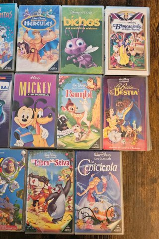 Películas VHS Disney Clásicos (Español)