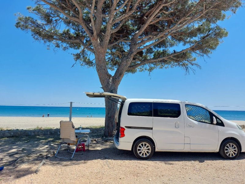 Nissan Evalia 2018 - foto 1