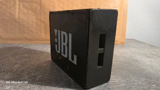 Coluna portátil JBL Go - Estado razoável
