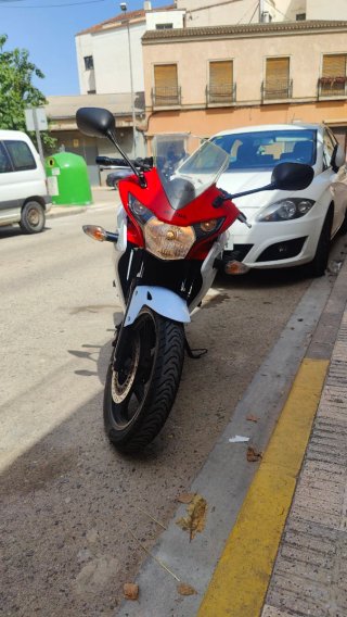 Honda CBR 125 R 2013